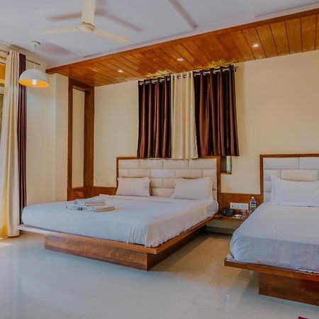 Hotel Oakwood Mahābaleshwar Dış mekan fotoğraf