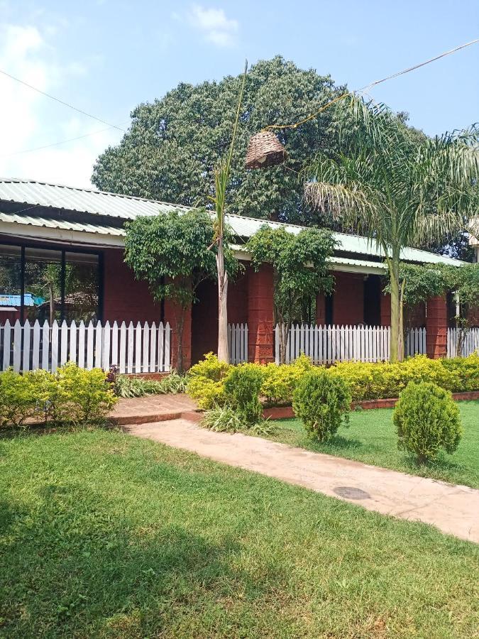Hotel Oakwood Mahābaleshwar Dış mekan fotoğraf
